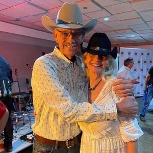 Meet your Posher, Tom